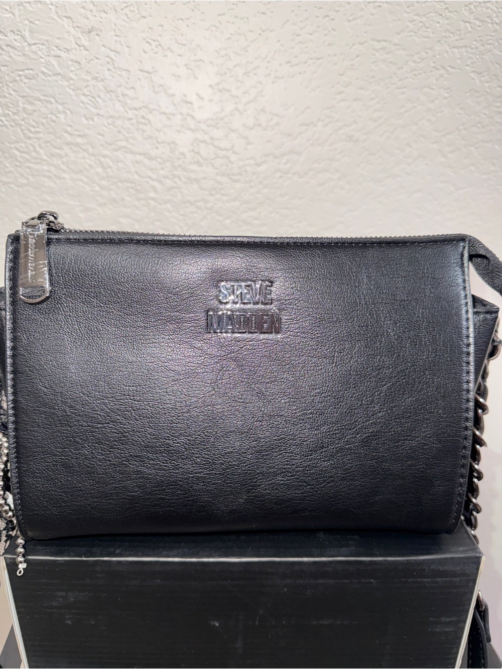 Steve Madden Black Leather Chain Shoulder Bag